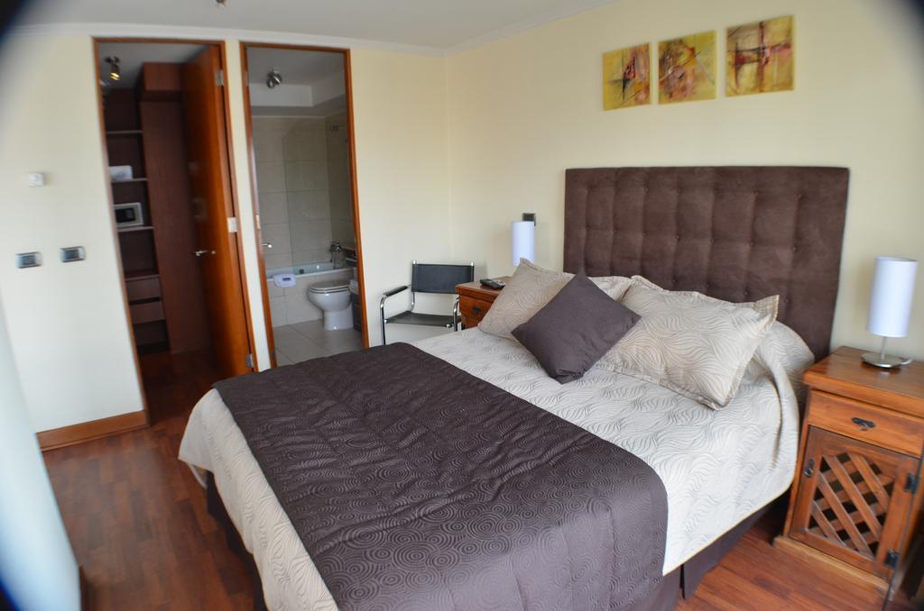 Apartamentos Capital Santiago Oda fotoğraf